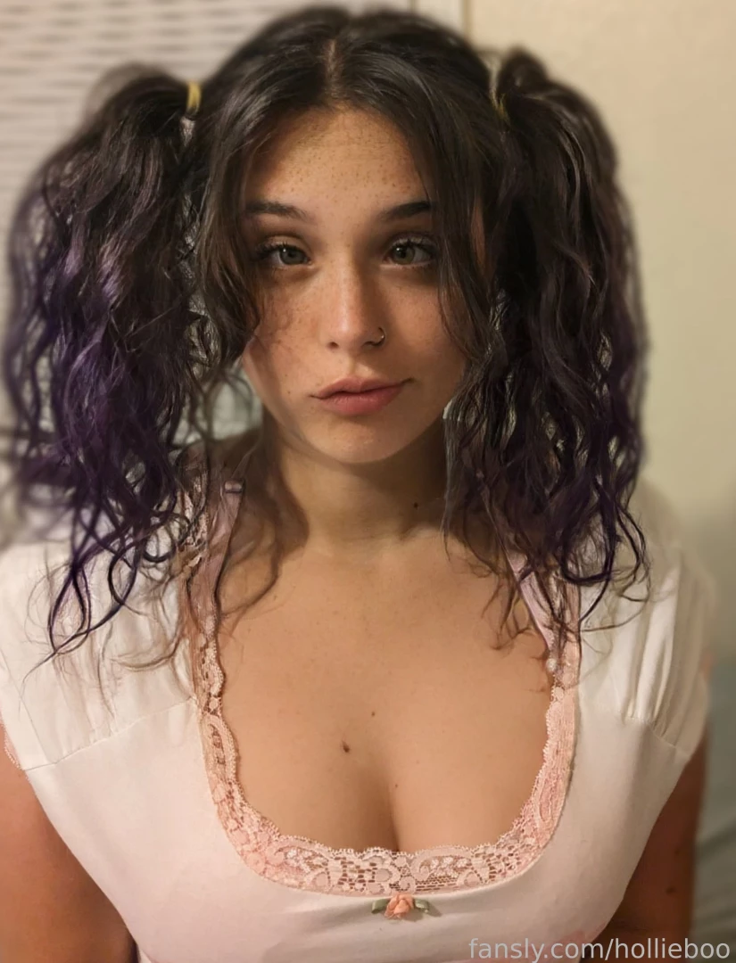 hollieboo Onlyfans leaked photo 18508922 on Hotleaks.tv