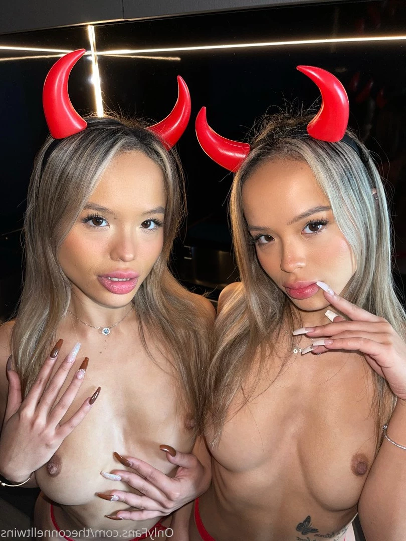 Carly &amp; Christy (Top 0.01%) [ theconnelltwins ] Onlyfans leaked photo 1168825 on Hotleaks.tv