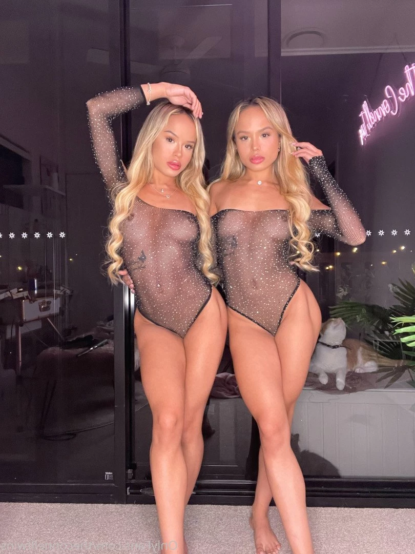 Carly &amp; Christy (Top 0.01%) [ theconnelltwins ] Onlyfans leaked photo 4368805 on Hotleaks.tv