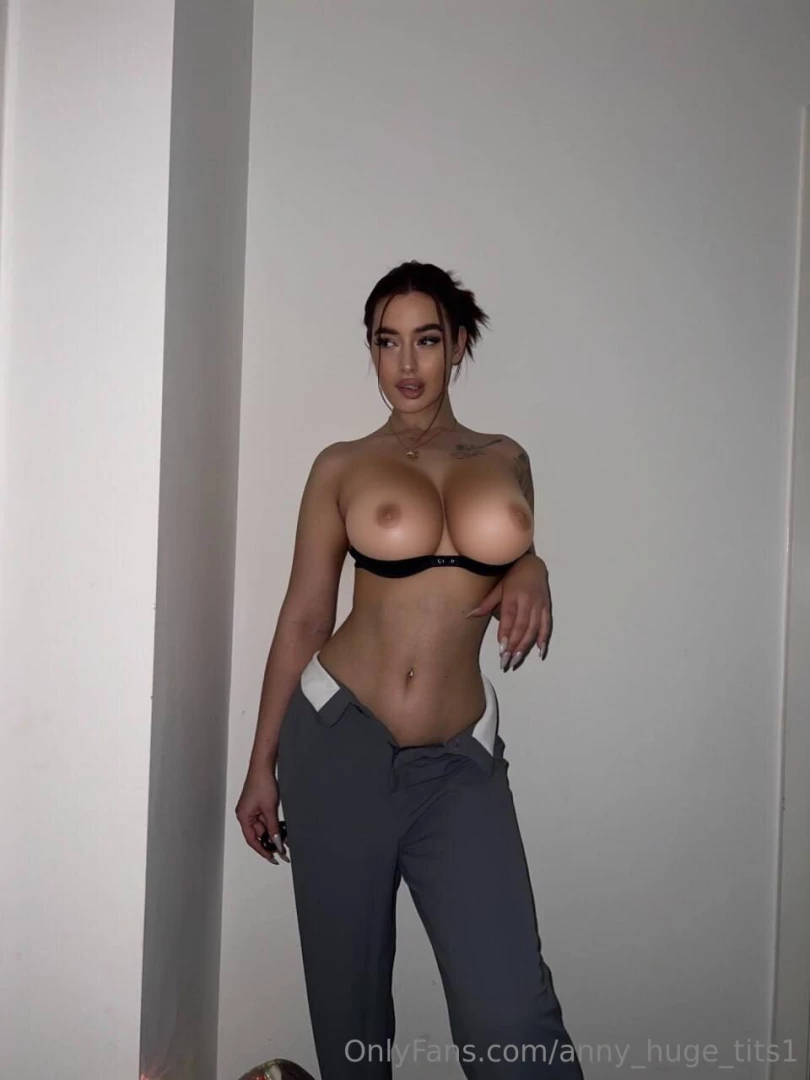 anny_huge_tits1 [ anny-huge-tits1 ] Onlyfans leaked photo 18568505 on Hotleaks.tv