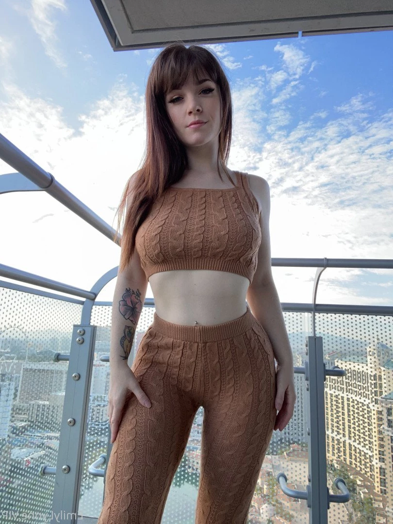 Emily Lynne 🍑 [ theemilylynne ] Onlyfans leaked photo 4546496 on Hotleaks.tv