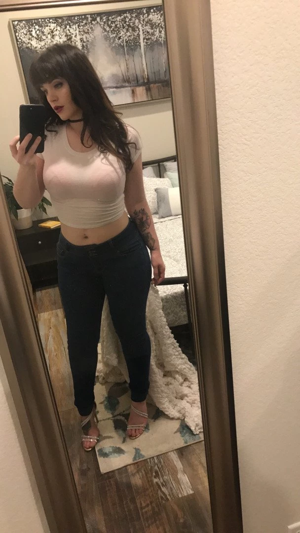 Emily Lynne 🍑 [ theemilylynne ] Onlyfans leaked photo 4552308 on Hotleaks.tv