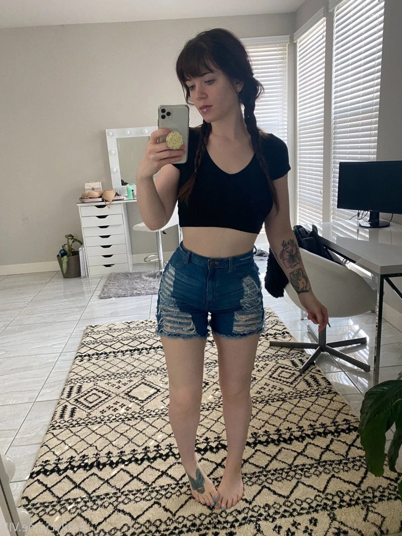 Emily Lynne 🍑 [ theemilylynne ] Onlyfans leaked photo 4554436 on Hotleaks.tv