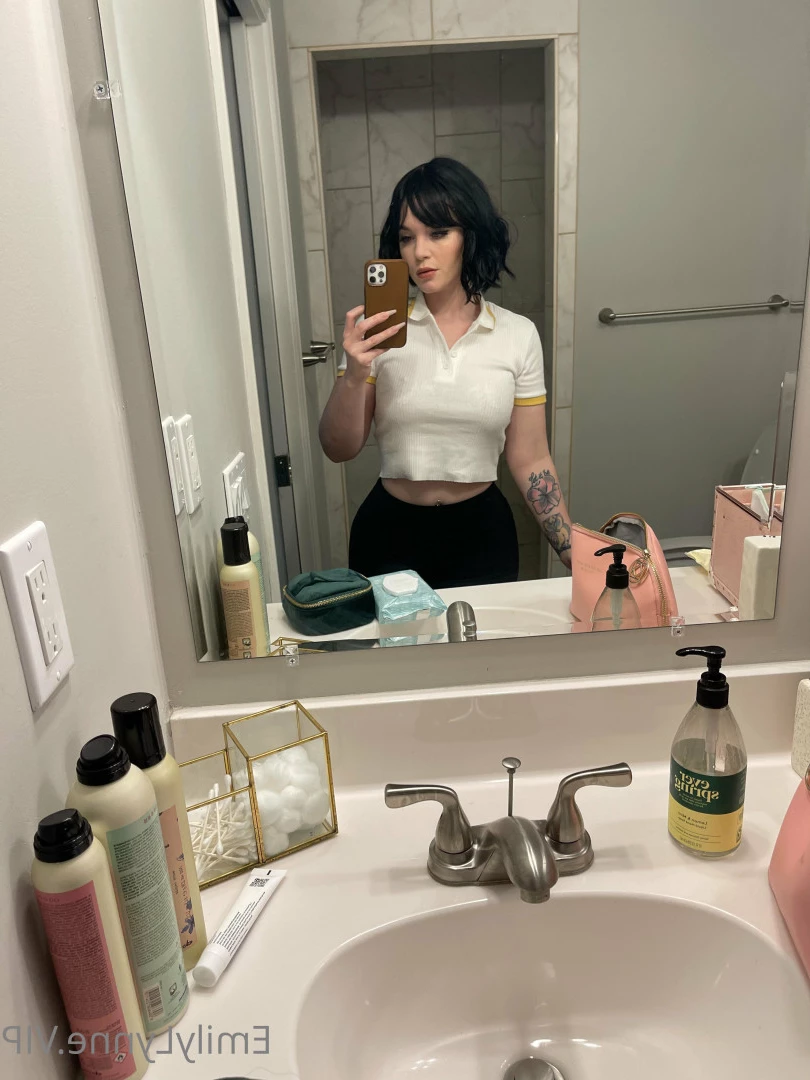 Emily Lynne 🍑 [ theemilylynne ] Onlyfans leaked photo 6180420 on Hotleaks.tv