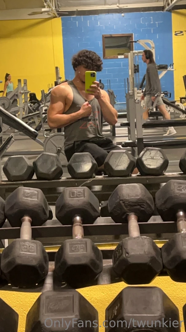 twunkier Onlyfans leaked photo 18325922 on Hotleaks.tv
