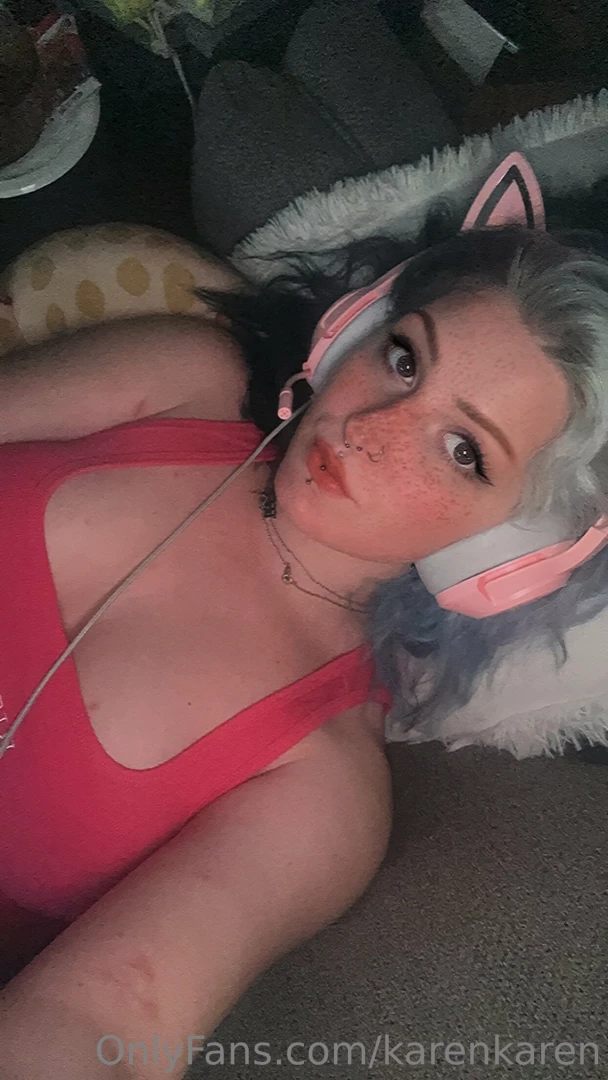 karenkaren Onlyfans leaked photo 18327401 on Hotleaks.tv
