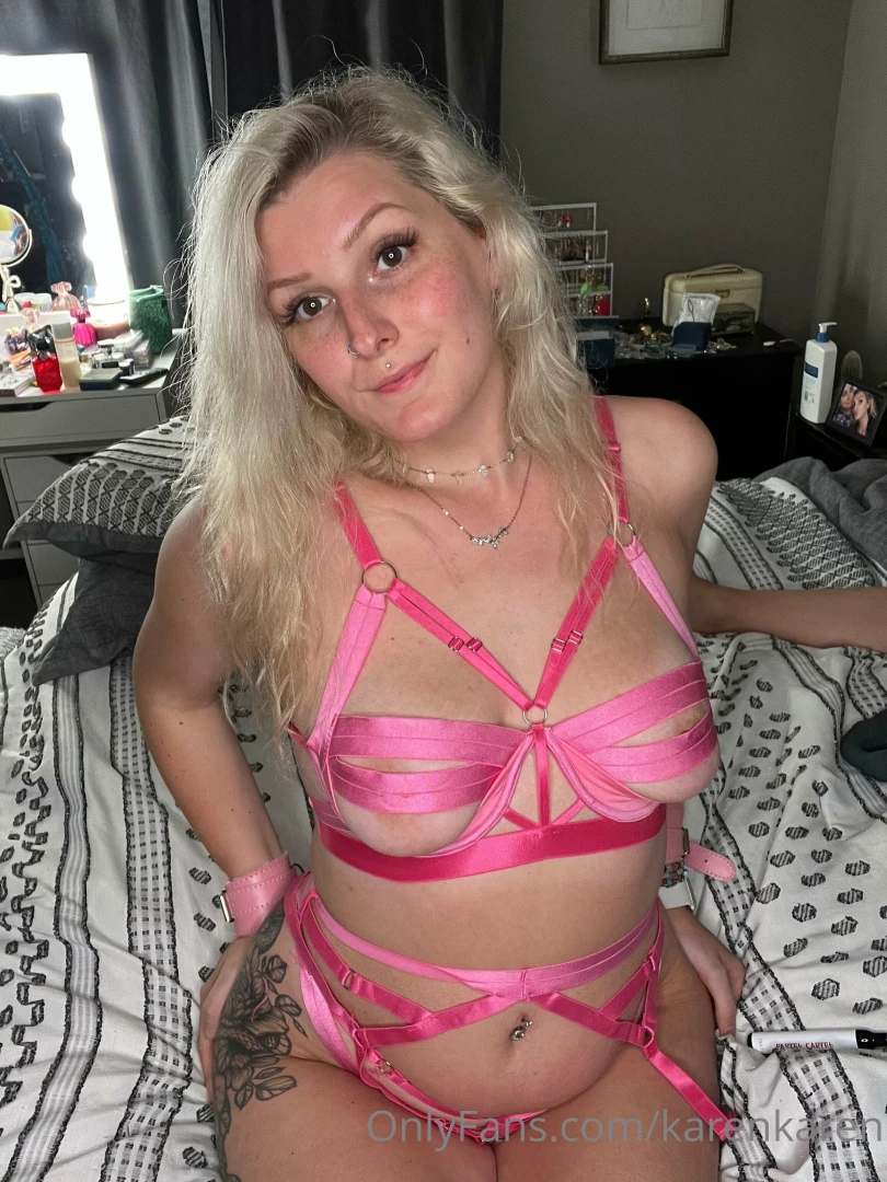 karenkaren Onlyfans leaked photo 18328321 on Hotleaks.tv