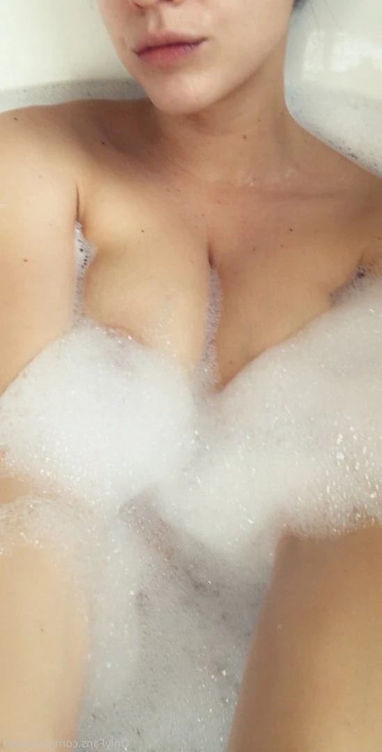 The Hannistons [ thehannistons ] Onlyfans leaked photo 1173376 on Hotleaks.tv