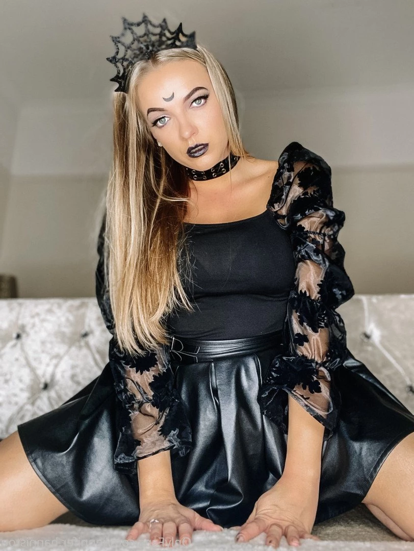 The Hannistons [ thehannistons ] Onlyfans leaked photo 1173809 on Hotleaks.tv