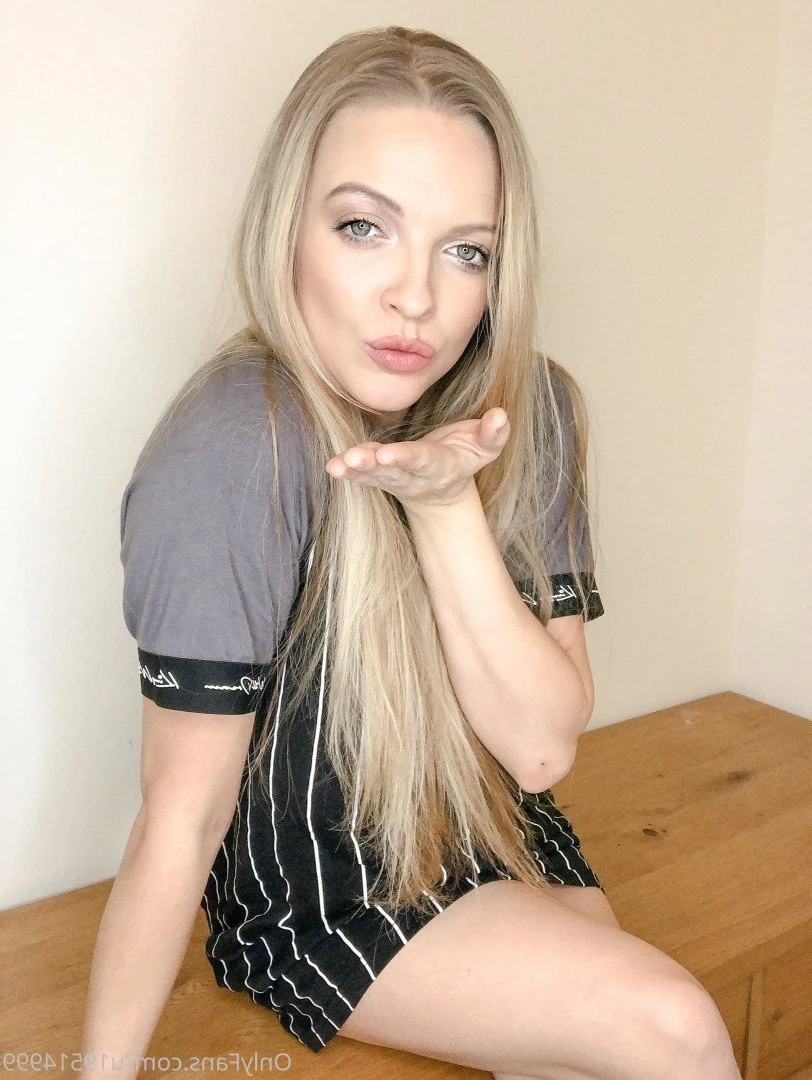 The Hannistons [ thehannistons ] Onlyfans leaked photo 1174032 on Hotleaks.tv
