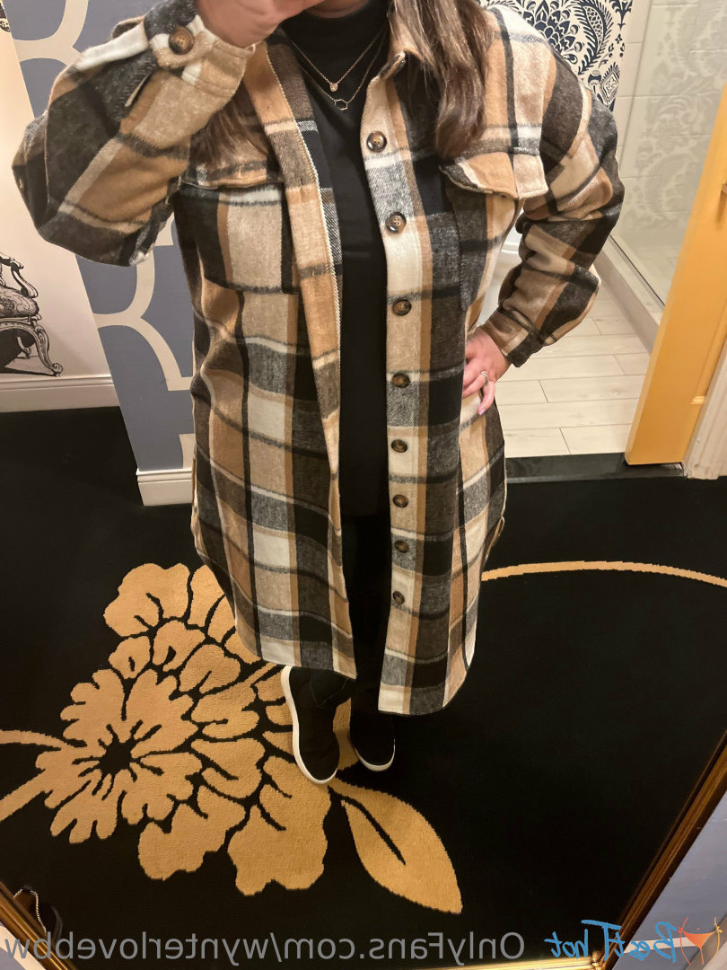 wynterlovebbw Onlyfans leaked photo 18388399 on Hotleaks.tv