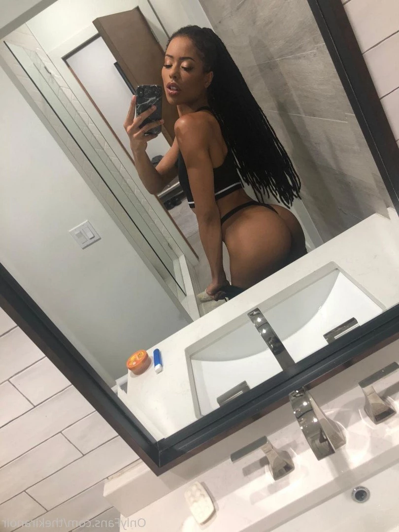 Kira Noir [ thekiranoir ] Onlyfans leaked photo 1175262 on Hotleaks.tv