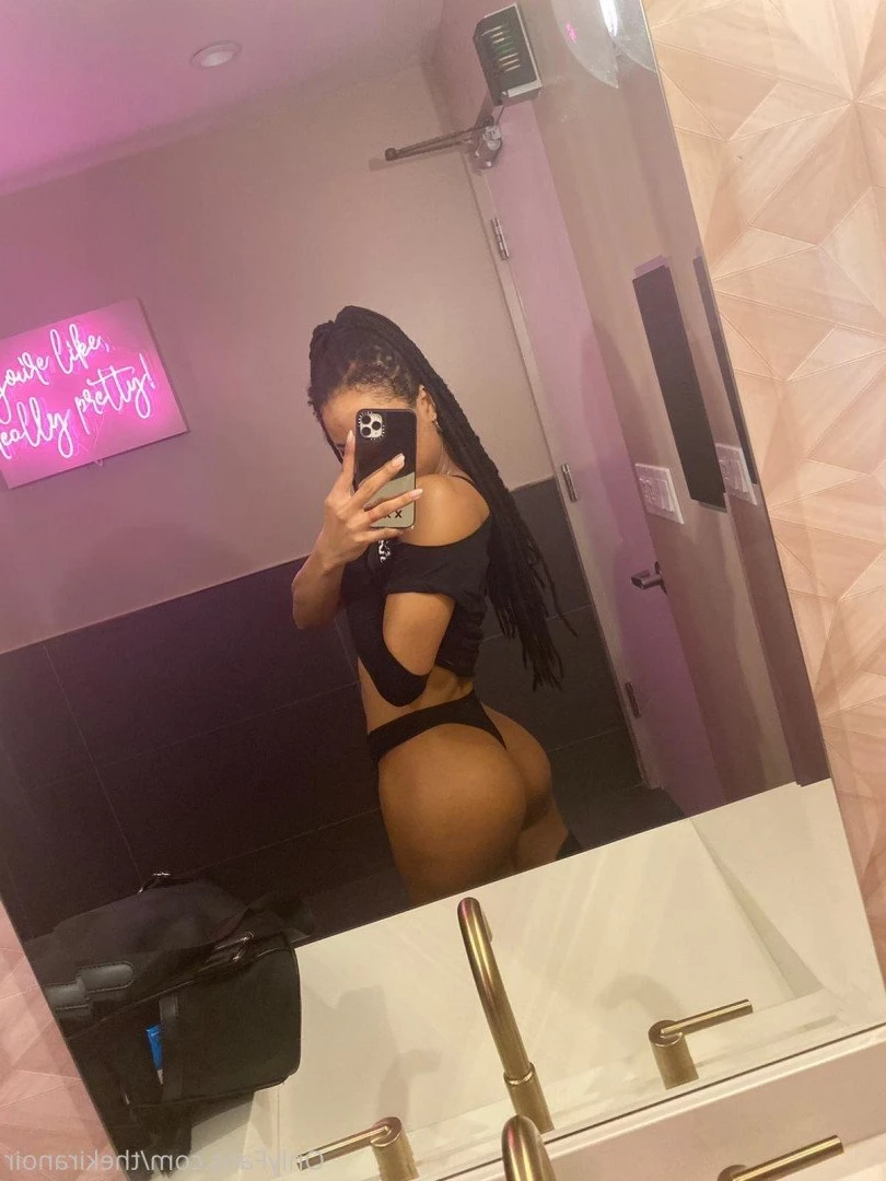 Kira Noir [ thekiranoir ] Onlyfans leaked photo 1175373 on Hotleaks.tv