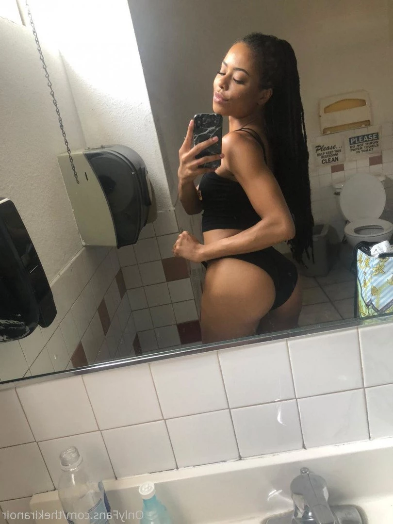 Kira Noir [ thekiranoir ] Onlyfans leaked photo 1175564 on Hotleaks.tv