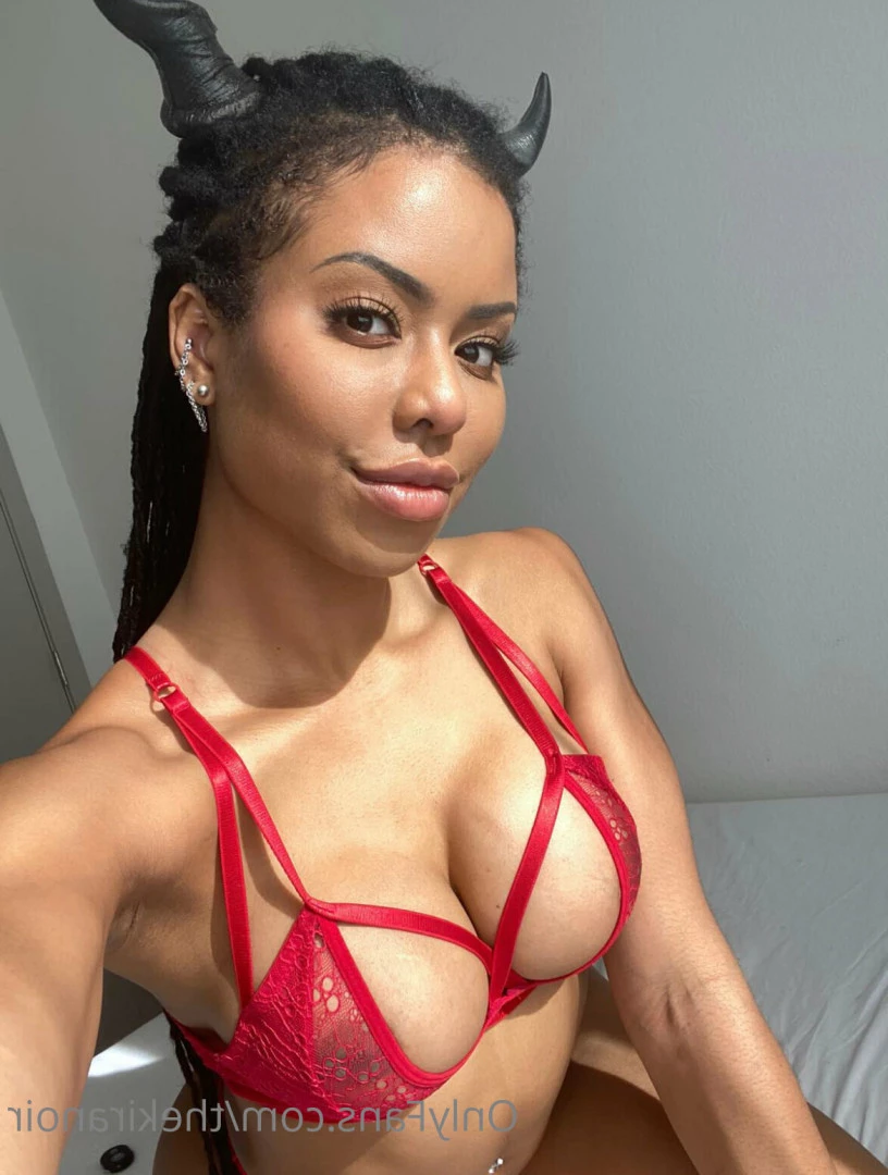 Kira Noir [ thekiranoir ] Onlyfans leaked photo 9873609 on Hotleaks.tv