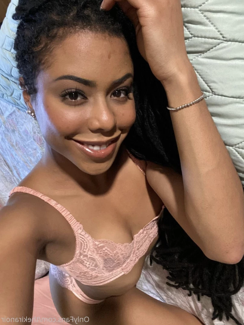 Kira Noir [ thekiranoir ] Onlyfans leaked photo 12590402 on Hotleaks.tv