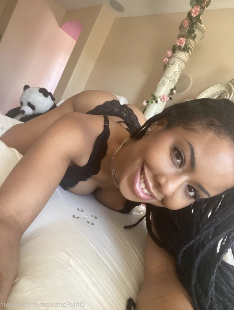 Kira Noir [ thekiranoir ] Onlyfans leaked photo 14510019 on Hotleaks.tv