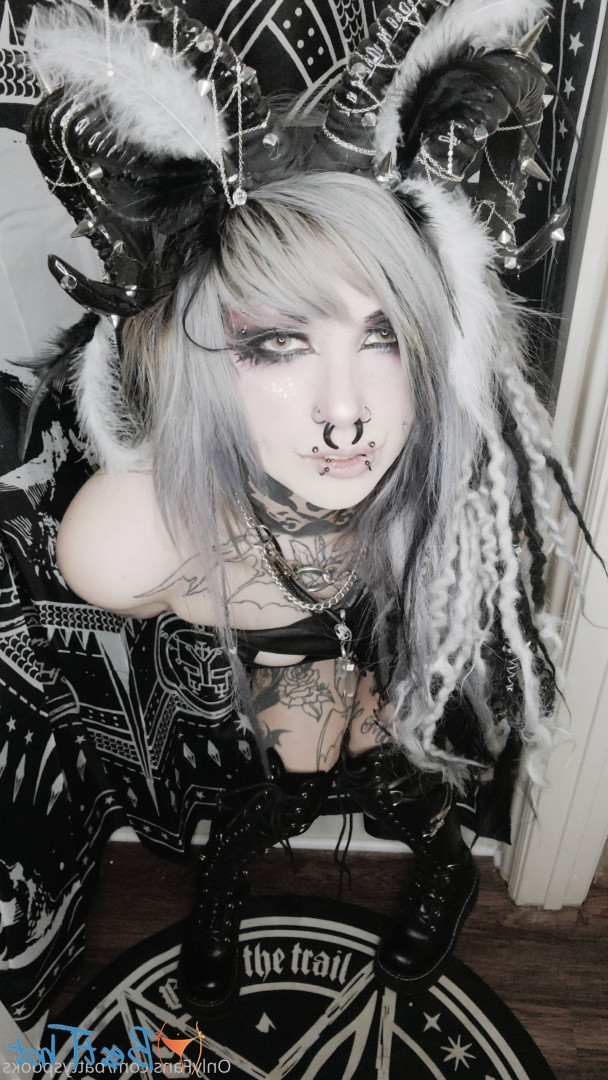 battyspooks Onlyfans leaked photo 18390559 on Hotleaks.tv