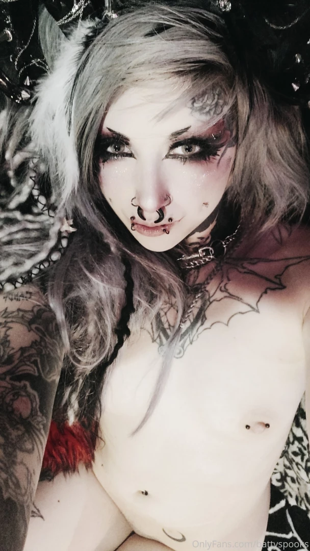 battyspooks Onlyfans leaked photo 18390565 on Hotleaks.tv