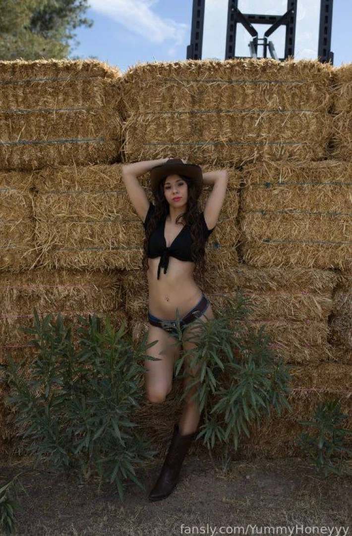 yummyhoneyyy Onlyfans leaked photo 18481051 on Hotleaks.tv