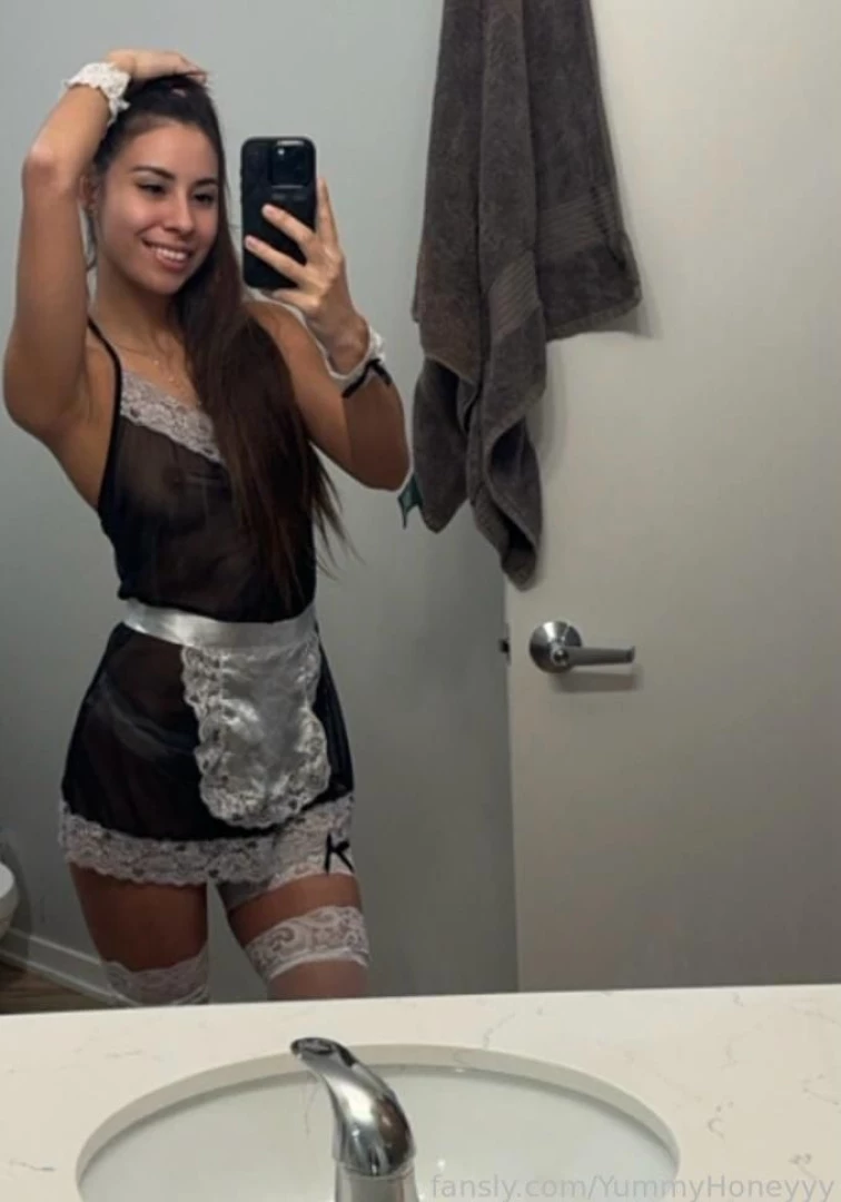 yummyhoneyyy Onlyfans leaked photo 18481207 on Hotleaks.tv