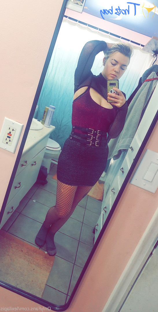 lexilapis Onlyfans leaked photo 18411873 on Hotleaks.tv