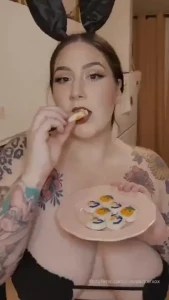 18392880