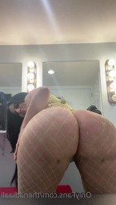 thenadiaali Onlyfans leaked video 2719275 on Hotleaks.tv