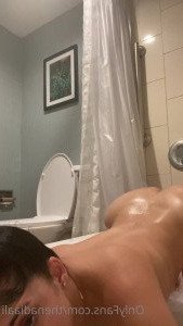 thenadiaali Onlyfans leaked video 2719291 on Hotleaks.tv