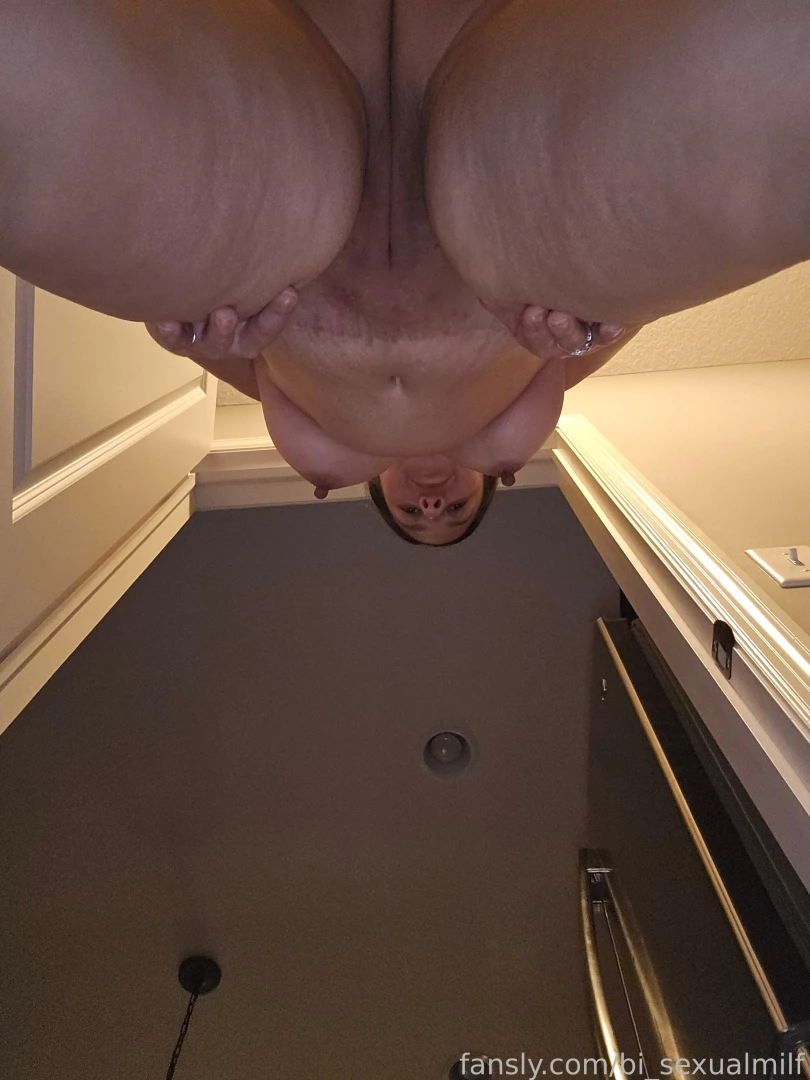 bi_sexualmilf [ bi-sexualmilf ] Onlyfans leaked photo 18416236 on Hotleaks.tv