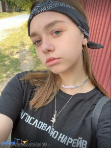 18402578