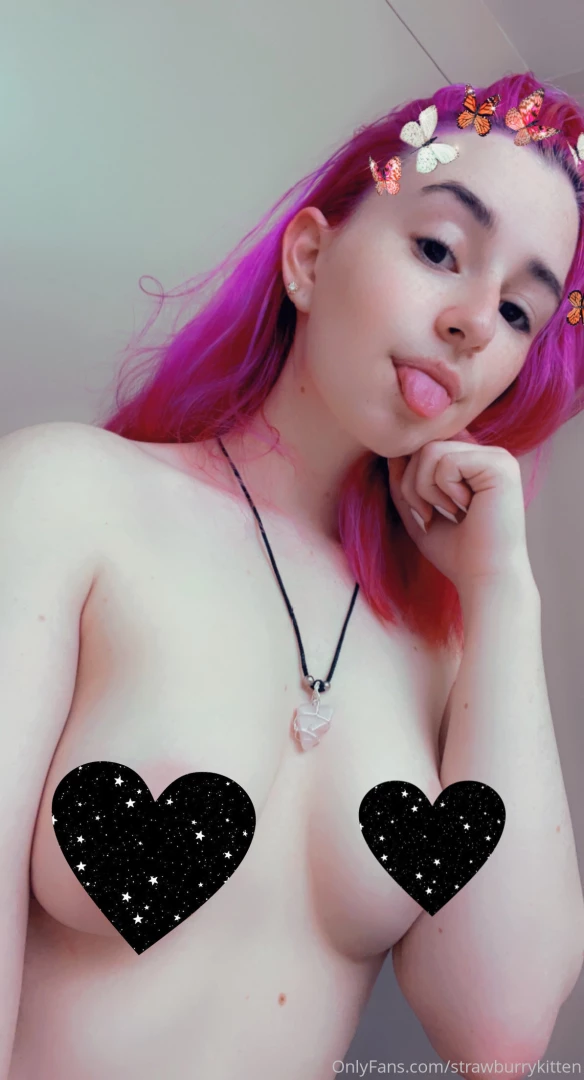 strawburrykitten Onlyfans leaked photo 18399067 on Hotleaks.tv