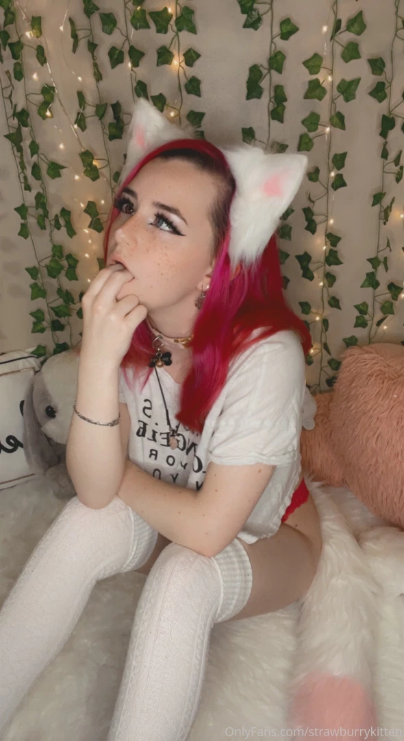 strawburrykitten Onlyfans leaked photo 18411267 on Hotleaks.tv
