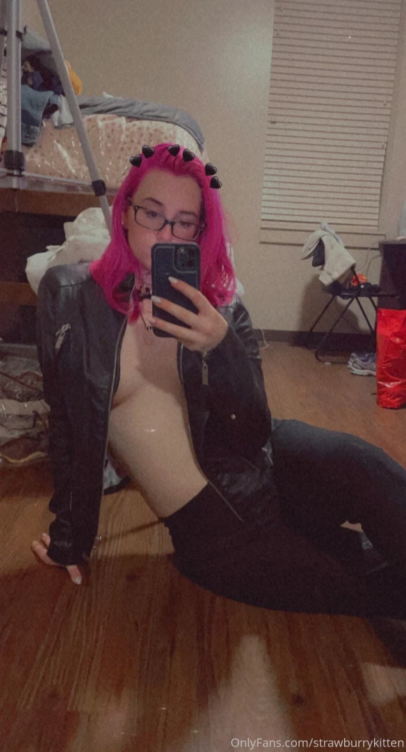 strawburrykitten Onlyfans leaked photo 18411626 on Hotleaks.tv