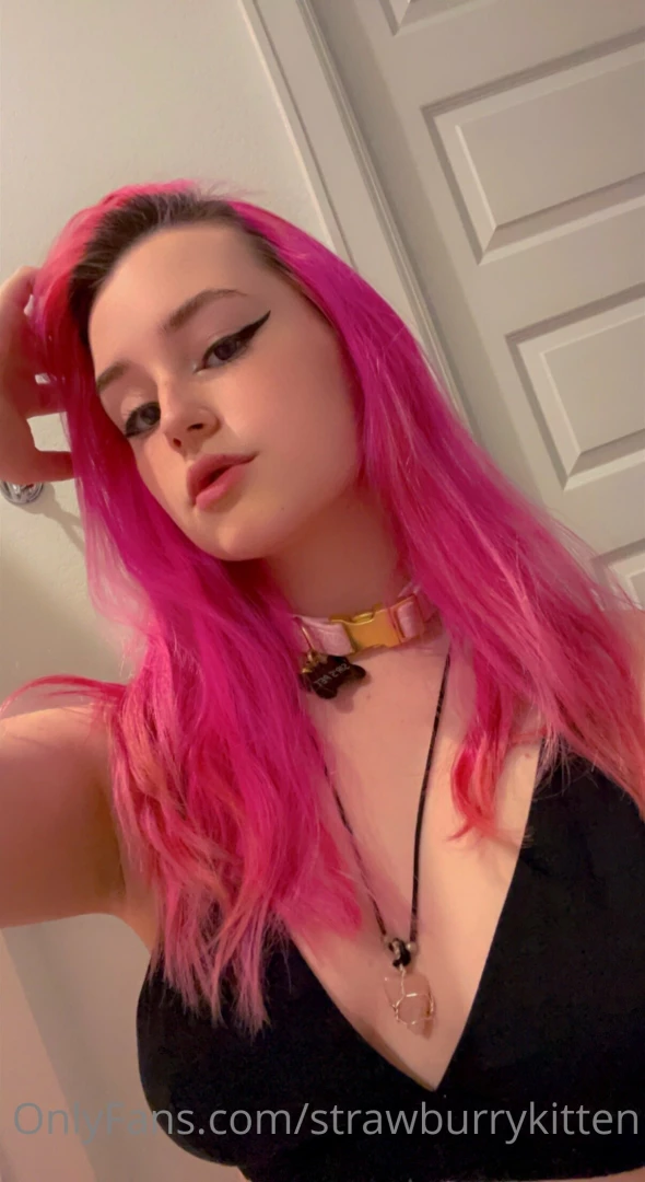 strawburrykitten Onlyfans leaked photo 18411936 on Hotleaks.tv
