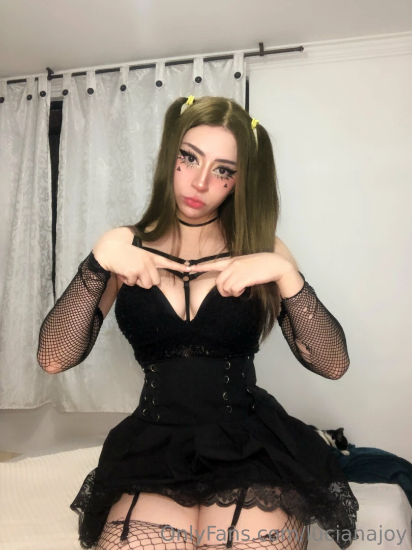 olivia-wolf Onlyfans leaked photo 18417141 on Hotleaks.tv