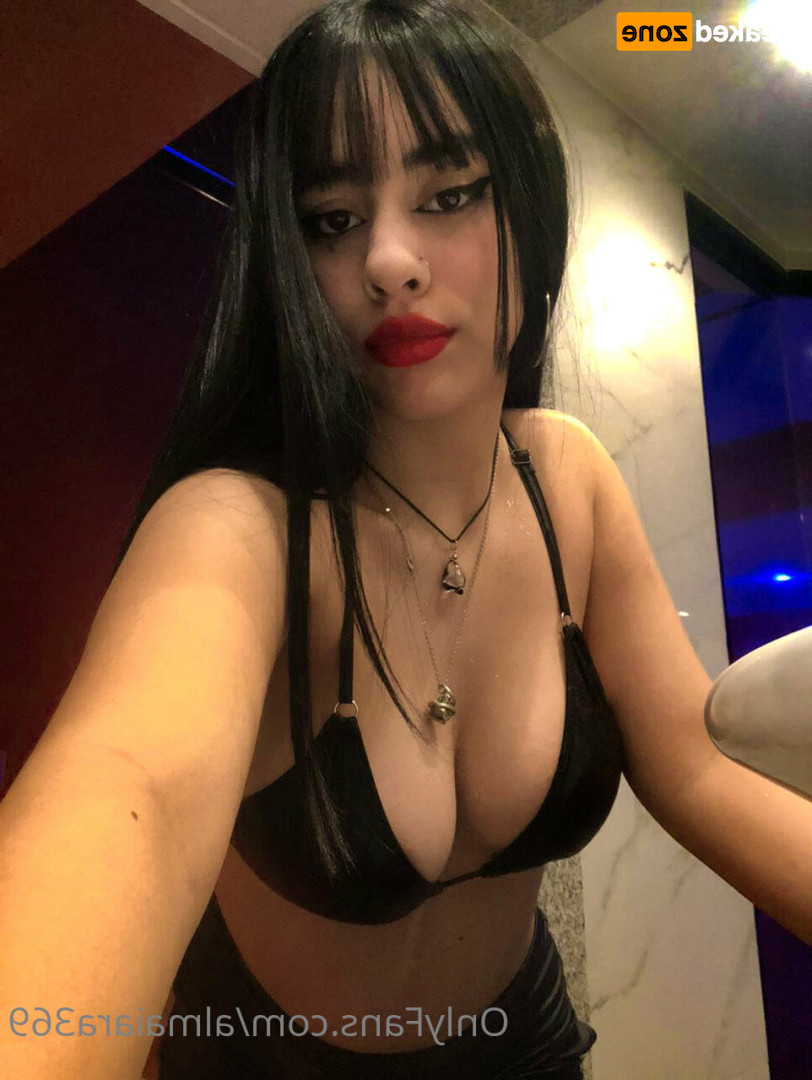 almasexy.of [ almasexy-of ] Onlyfans leaked photo 18427049 on Hotleaks.tv