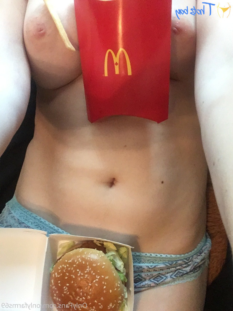 onlyfarms69 Onlyfans leaked photo 18419363 on Hotleaks.tv
