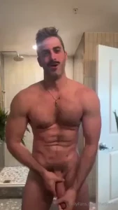thebigom Onlyfans leaked video 18418757 on Hotleaks.tv
