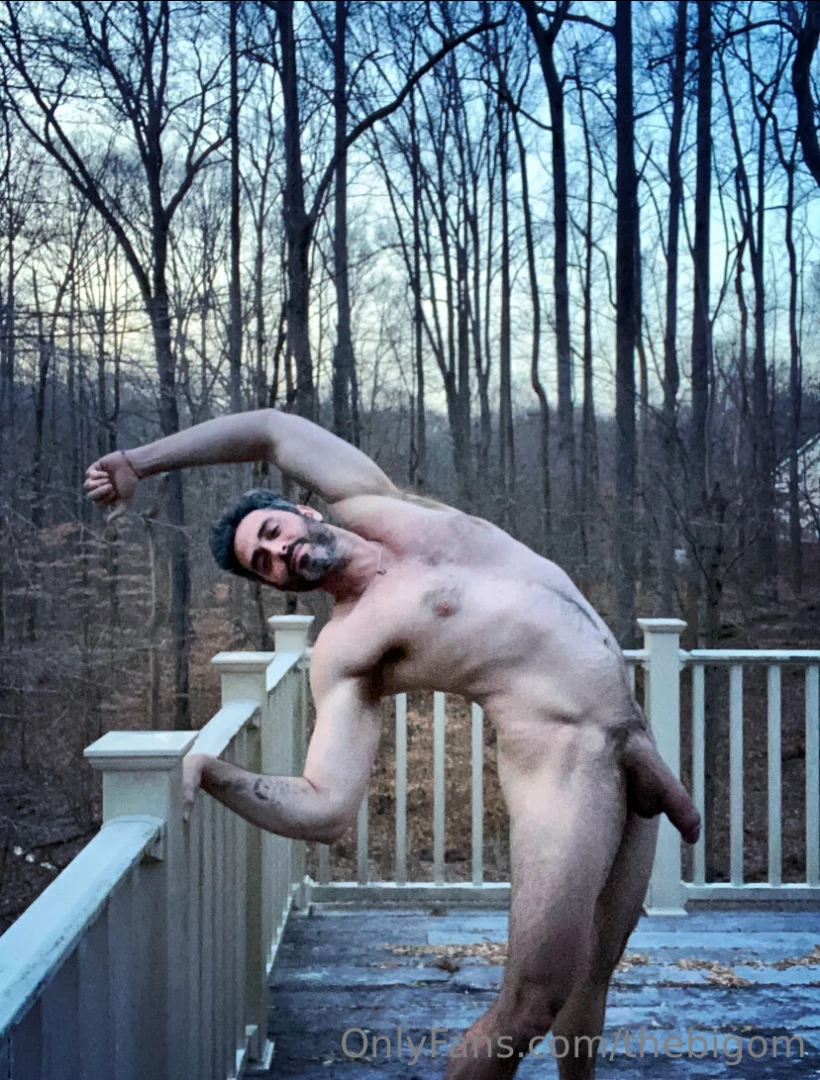 thebigom Onlyfans leaked photo 18423657 on Hotleaks.tv