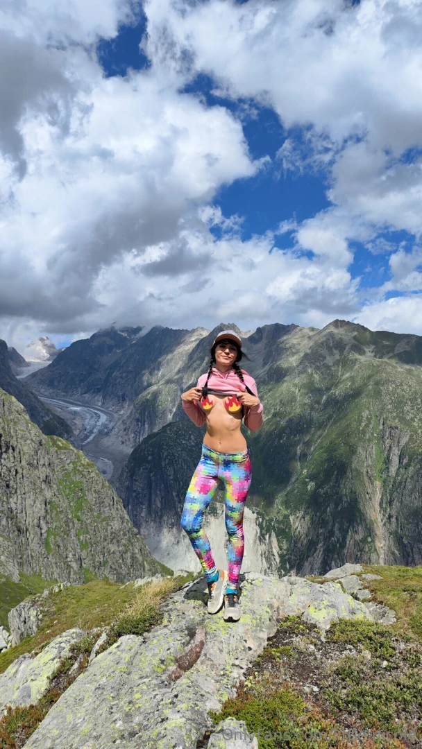 little.nicole [ little-nicole ] Onlyfans leaked photo 18420767 on Hotleaks.tv