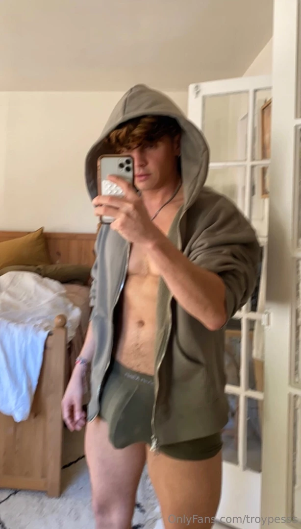 troypesss Onlyfans leaked photo 18420247 on Hotleaks.tv