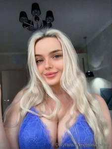 18421015