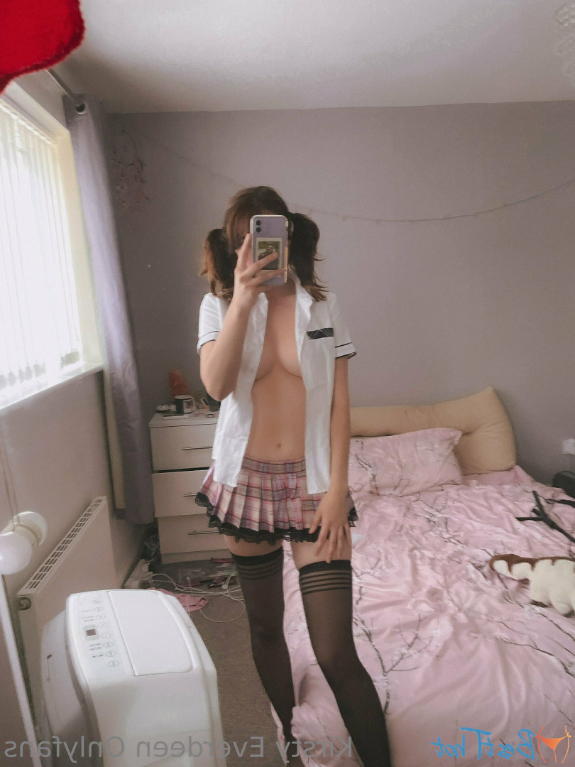 kirstyeverdeen Onlyfans leaked photo 18427059 on Hotleaks.tv