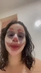 18543764