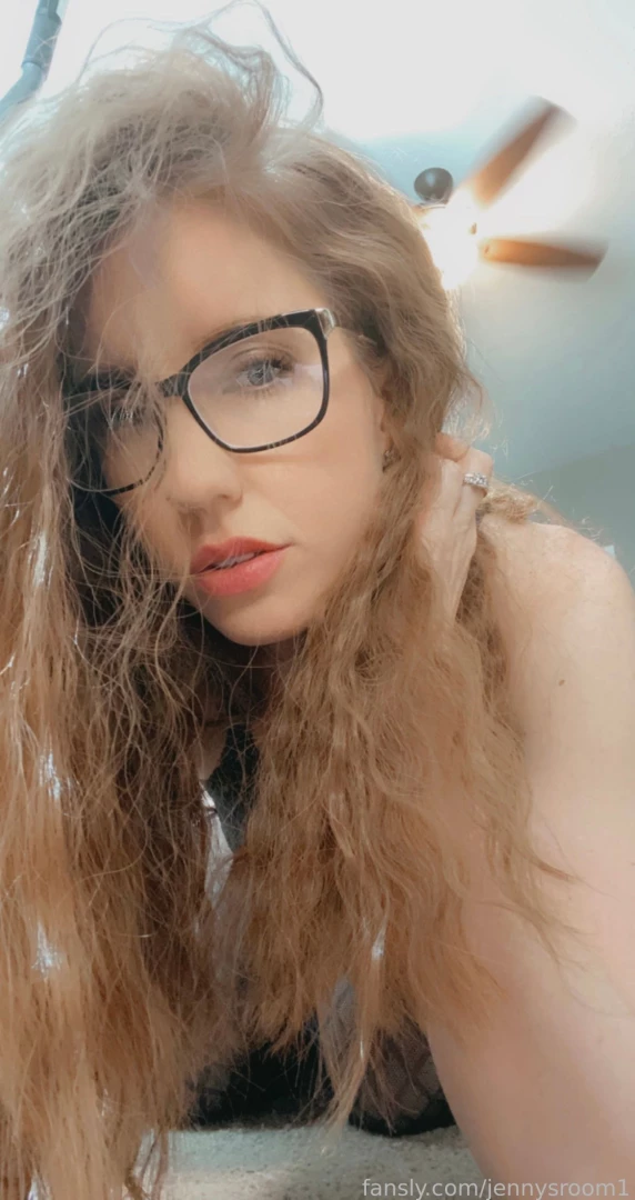 jennysroom1 Onlyfans leaked photo 18424017 on Hotleaks.tv