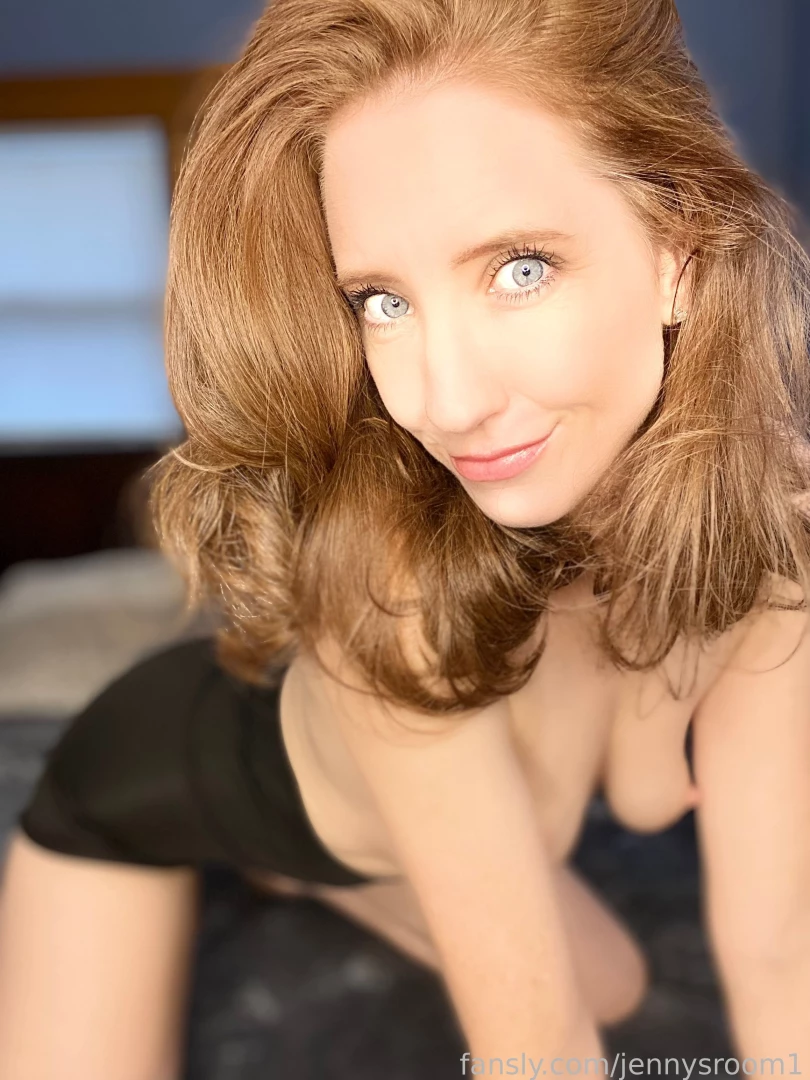 jennysroom1 Onlyfans leaked photo 18424355 on Hotleaks.tv