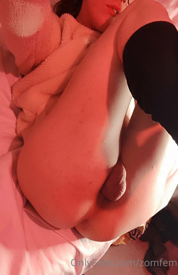 girlfriendrobyn Onlyfans leaked photo 18444151 on Hotleaks.tv