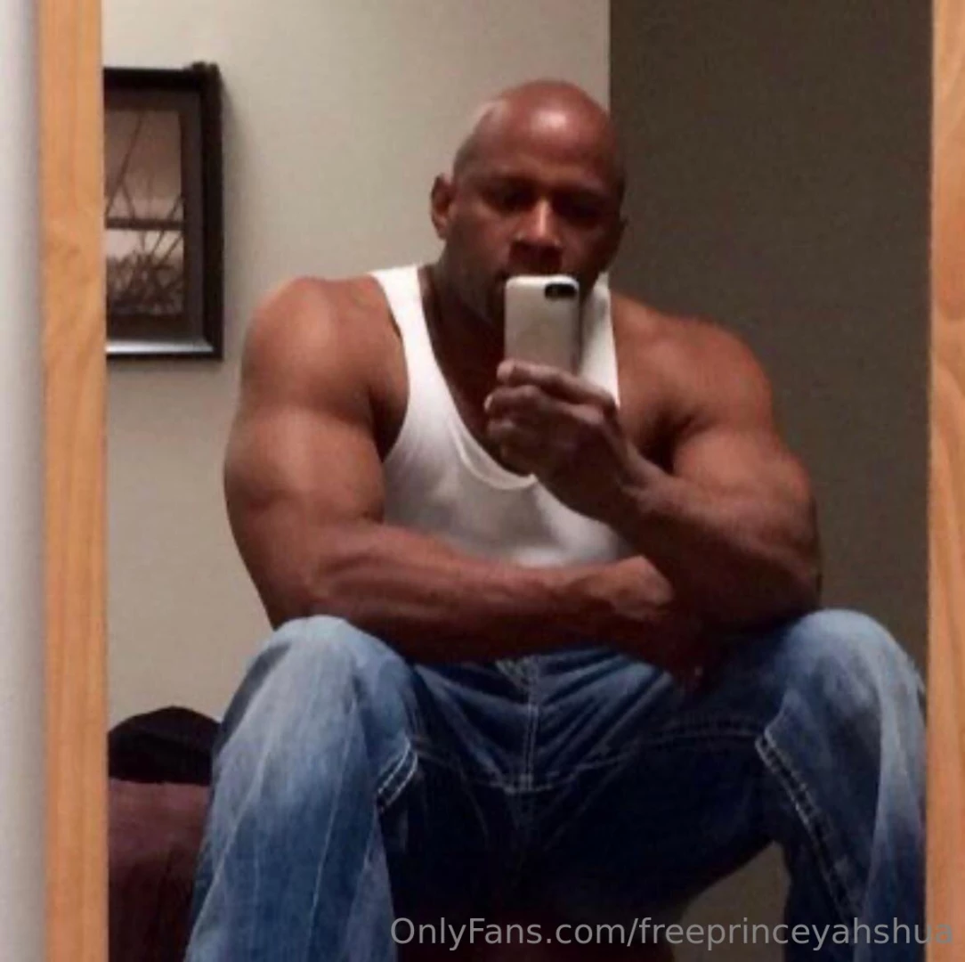 freeprinceyahshua Onlyfans leaked photo 18430626 on Hotleaks.tv
