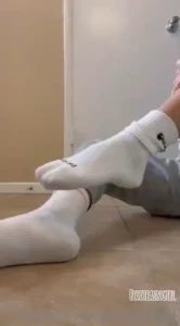 18424725
